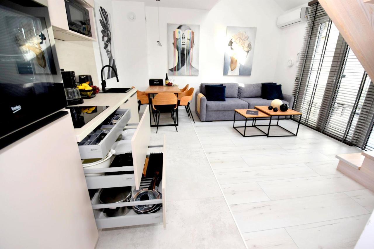 Apartamenty Blanca 莱鲍 外观 照片