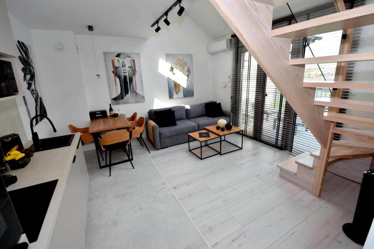 Apartamenty Blanca 莱鲍 外观 照片