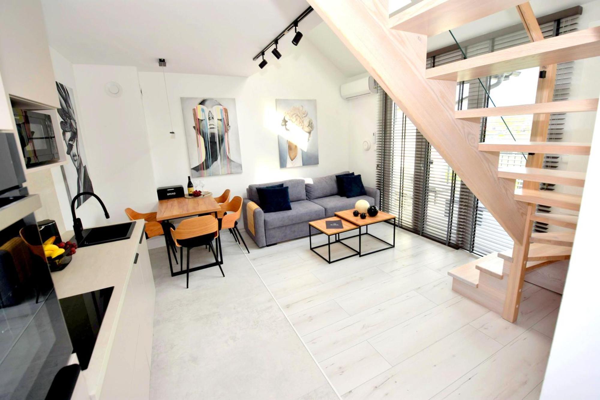 Apartamenty Blanca 莱鲍 外观 照片
